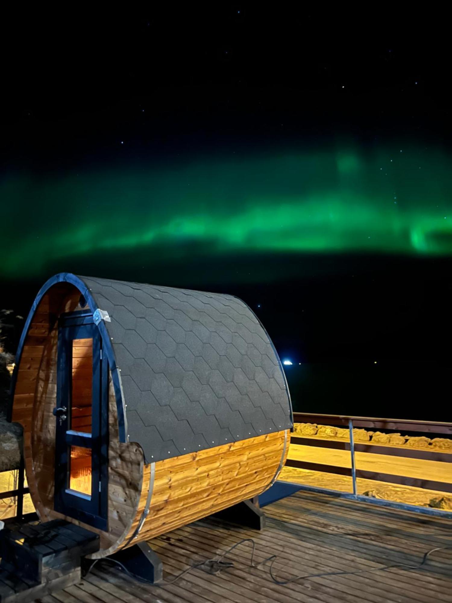 Hotel West Patreksfjordur Buitenkant foto